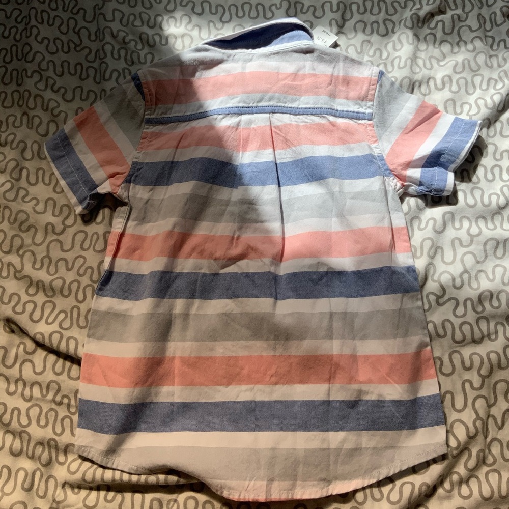 Button down shirt - Picture 3 of 3